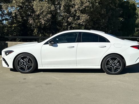 Used 2024 Mercedes-Benz CLA 250 image 2