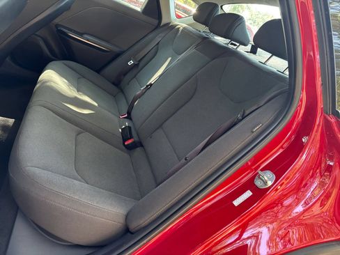 Used 2025 Kia K4 FWD image 33