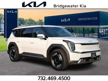 New 2026 Kia EV9 Wind