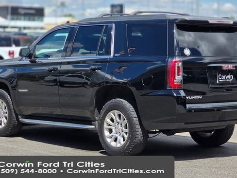 Used 2016 GMC Yukon SLT w/ Open Road Package AWD/4WD image 9