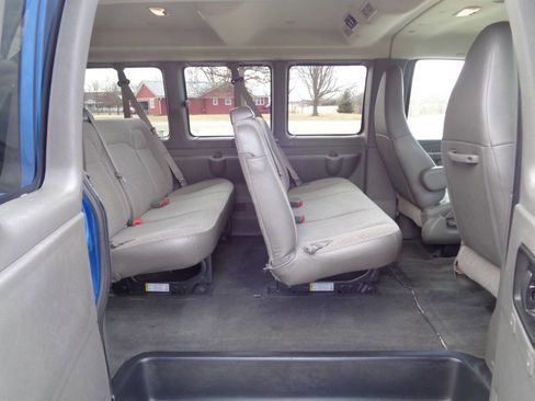 Used 2018 GMC Savana 3500 LT w/ LT Preferred Equipment Group image 31