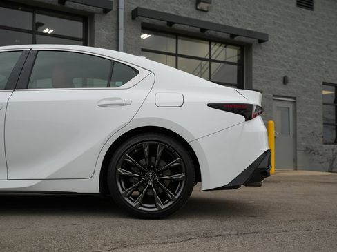 Used 2022 Lexus IS 350 F Sport image 19