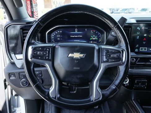 Used 2024 Chevrolet Silverado 3500 LT w/ Convenience Package image 17