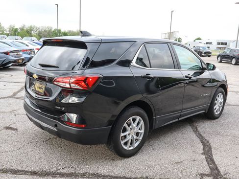 Used 2024 Chevrolet Equinox LT AWD/4WD image 4