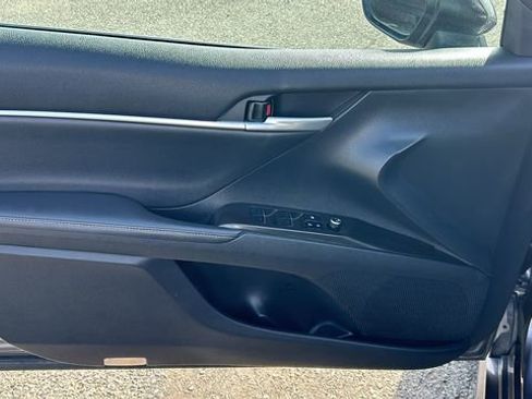 Used 2023 Toyota Camry XSE image 16