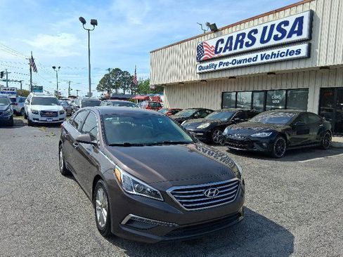 Used 2015 Hyundai Sonata SE w/ Option Group 09 image 2