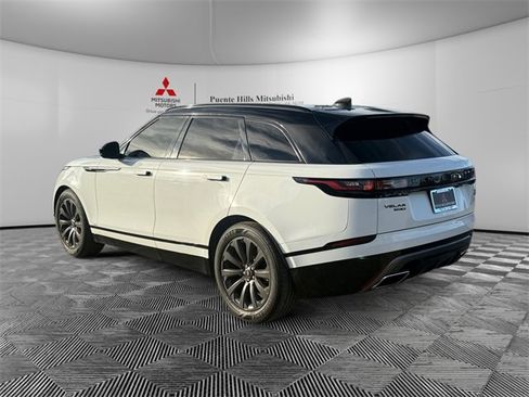 Used 2019 Land Rover Range Rover Velar R-Dynamic SE image 7