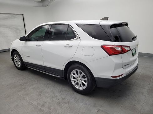 Used 2019 Chevrolet Equinox LT FWD image 3