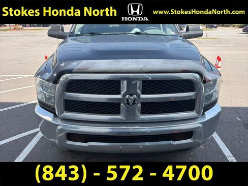 Used 2018 RAM 2500 Tradesman w/ Chrome Appearance Group image 5