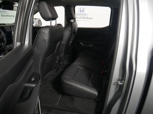 Used 2024 Ford Ranger Lariat w/ FX4 Off-Road Package image 12