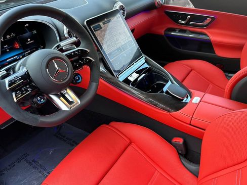 New 2025 Mercedes-Benz SL 63 AMG 4MATIC image 3