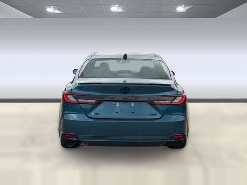 Used 2026 Toyota Camry XSE FWD image 10