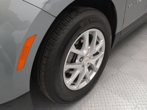 Used 2024 Chevrolet Equinox LT image 31