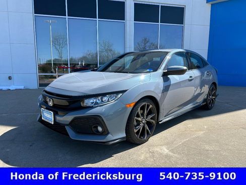 Used 2019 Honda Civic Sport image 1