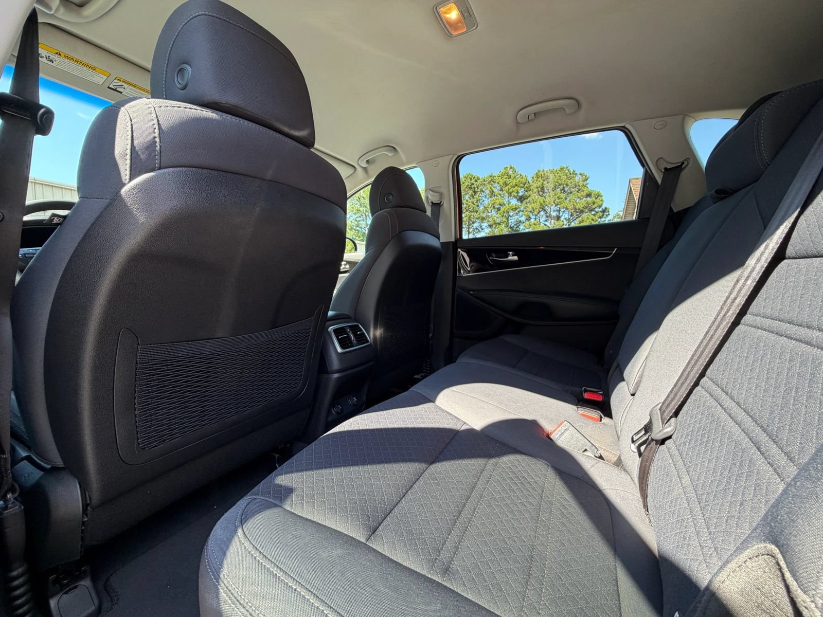Used 2017 Kia Sorento FWD image 22