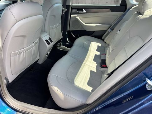 Used 2016 Hyundai Sonata Sport w/ Option Group 02 FWD image 12