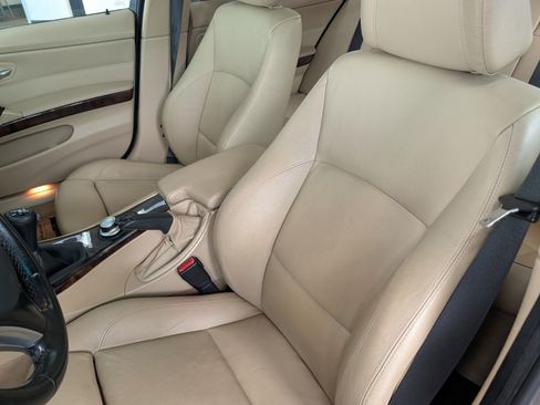 Used 2008 BMW 328xi Wagon AWD/4WD image 9