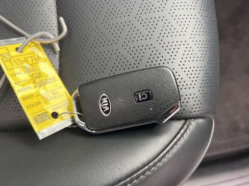 Used 2021 Kia Sorento S w/ Panoramic Sunroof Package image 40
