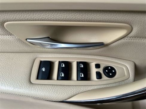 Used 2015 BMW 428i xDrive Convertible image 14