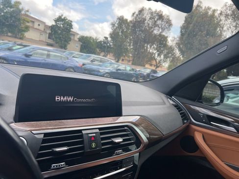 Used 2019 BMW X3 sDrive30i w/ Executive Package RWD image 13