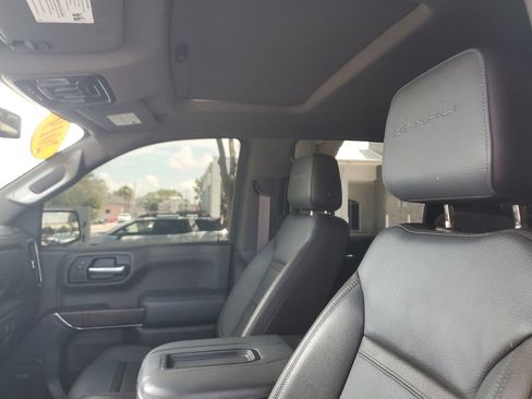 Used 2019 GMC Sierra 1500 Denali w/ LPO, GMC Protection Package AWD/4WD image 21