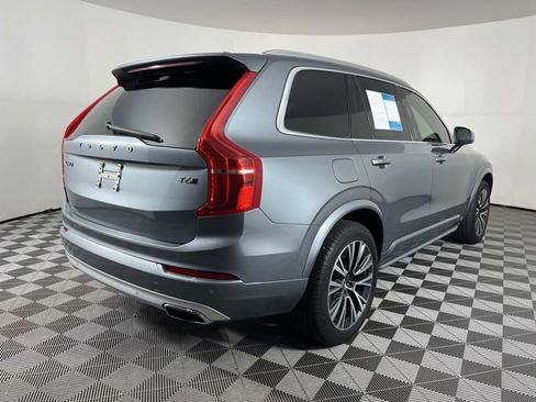 Used 2020 Volvo XC90 T6 Momentum image 10