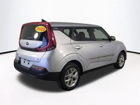 Used 2020 Kia Soul S image 5