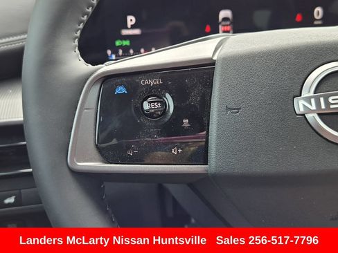 Used 2025 Nissan Murano SV AWD/4WD image 24