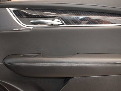 Used 2020 Cadillac XT6 Premium Luxury AWD/4WD image 14