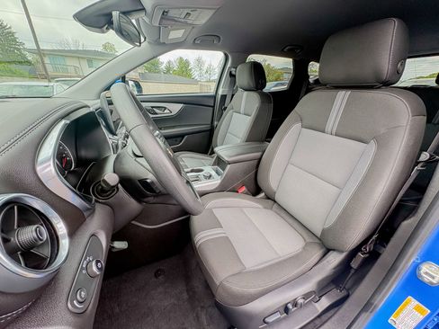 Used 2024 Chevrolet Blazer LT w/ Convenience Package FWD image 19
