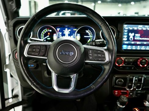 Used 2021 Jeep Wrangler Unlimited Rubicon 4xe w/ Steel Bumper Group image 15