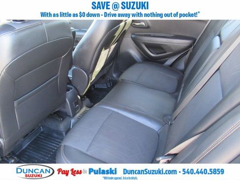 Used 2018 Chevrolet Trax LT w/ LT Convenience Package image 13