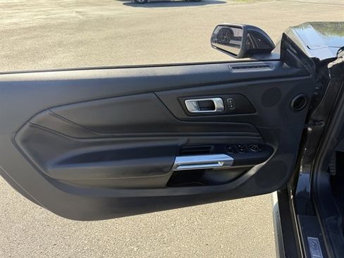 Used 2024 Ford Mustang Premium RWD image 33