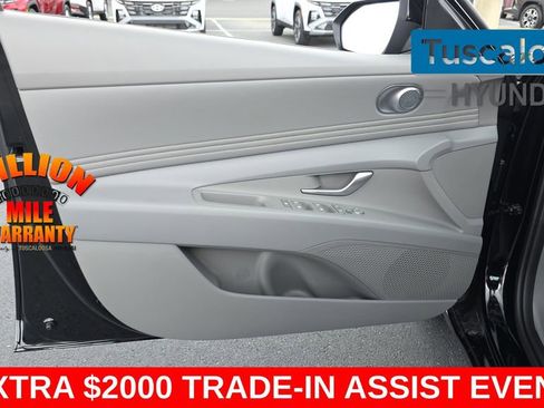 New 2026 Hyundai Elantra Sport FWD image 11