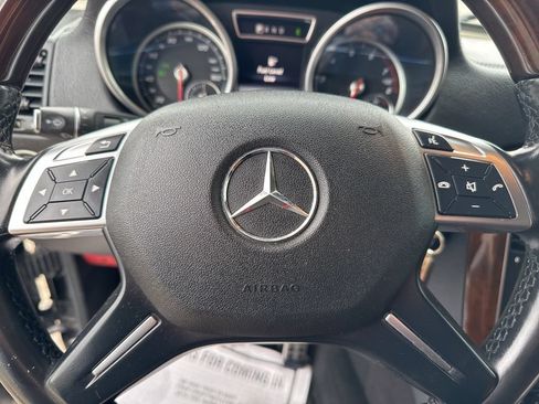 Used 2016 Mercedes-Benz G 550 image 12