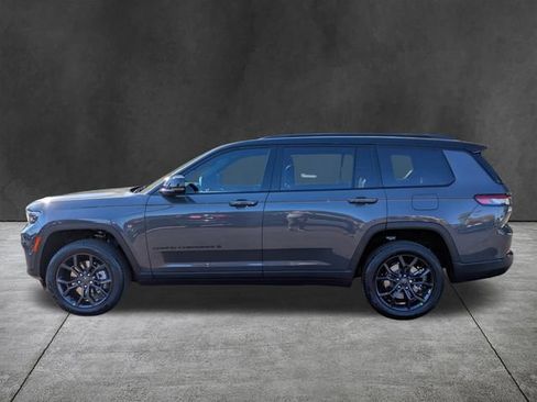 Used 2025 Jeep Grand Cherokee L Limited AWD/4WD image 7