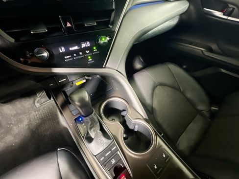 Used 2023 Toyota Camry XSE FWD image 26