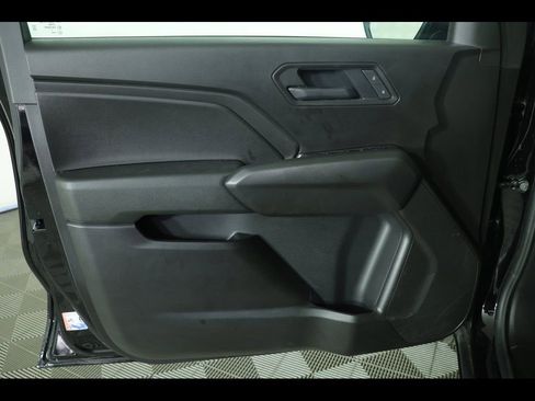 Used 2023 Chevrolet Colorado LT w/ LT Convenience Package III image 27