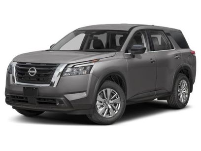 Used 2024 Nissan Pathfinder S