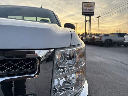 Used 2013 Chevrolet Silverado 1500 LT image 10