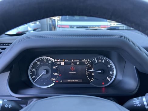 Certified 2023 Land Rover Defender 110 V8 image 22