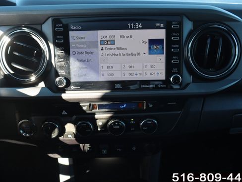 Used 2021 Toyota Tacoma TRD Off-Road image 20