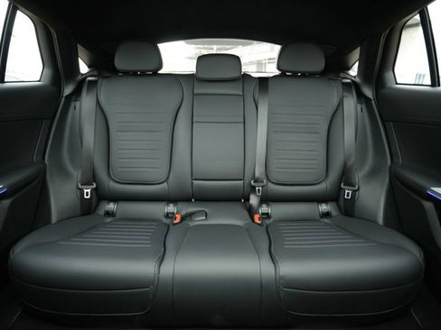 Certified 2025 Mercedes-Benz GLC 300 4MATIC image 34