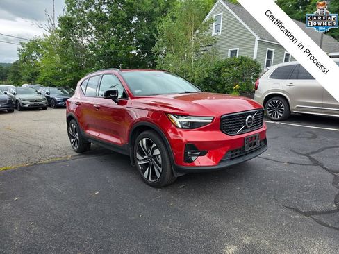 Certified 2024 Volvo XC40 B5 Plus w/ Protection Package Premier AWD/4WD image 1