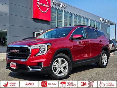 Used 2022 GMC Terrain SLE w/ Driver Convenience Package