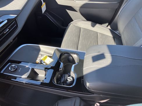 New 2026 Buick Enclave Sport Touring w/ LPO, Floor Liner Package image 24