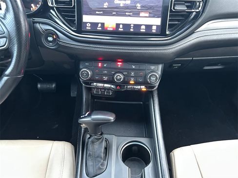 Used 2021 Dodge Durango GT image 15