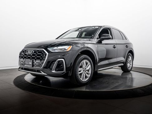 Certified 2023 Audi Q5 2.0T Premium w/ Convenience Package AWD/4WD image 6