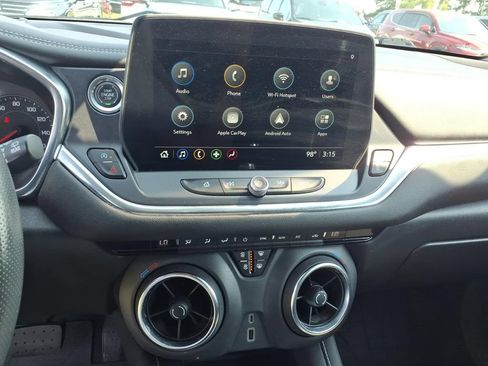 Used 2023 Chevrolet Blazer LT w/ LPO, Floor Liner Package FWD image 9