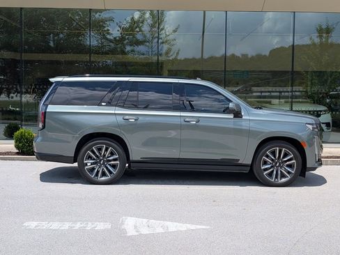 Used 2024 Cadillac Escalade Sport Platinum w/ LPO, Floor Liner Package AWD/4WD image 8